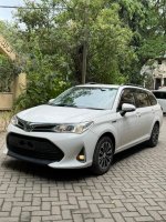 Toyota  Fielder